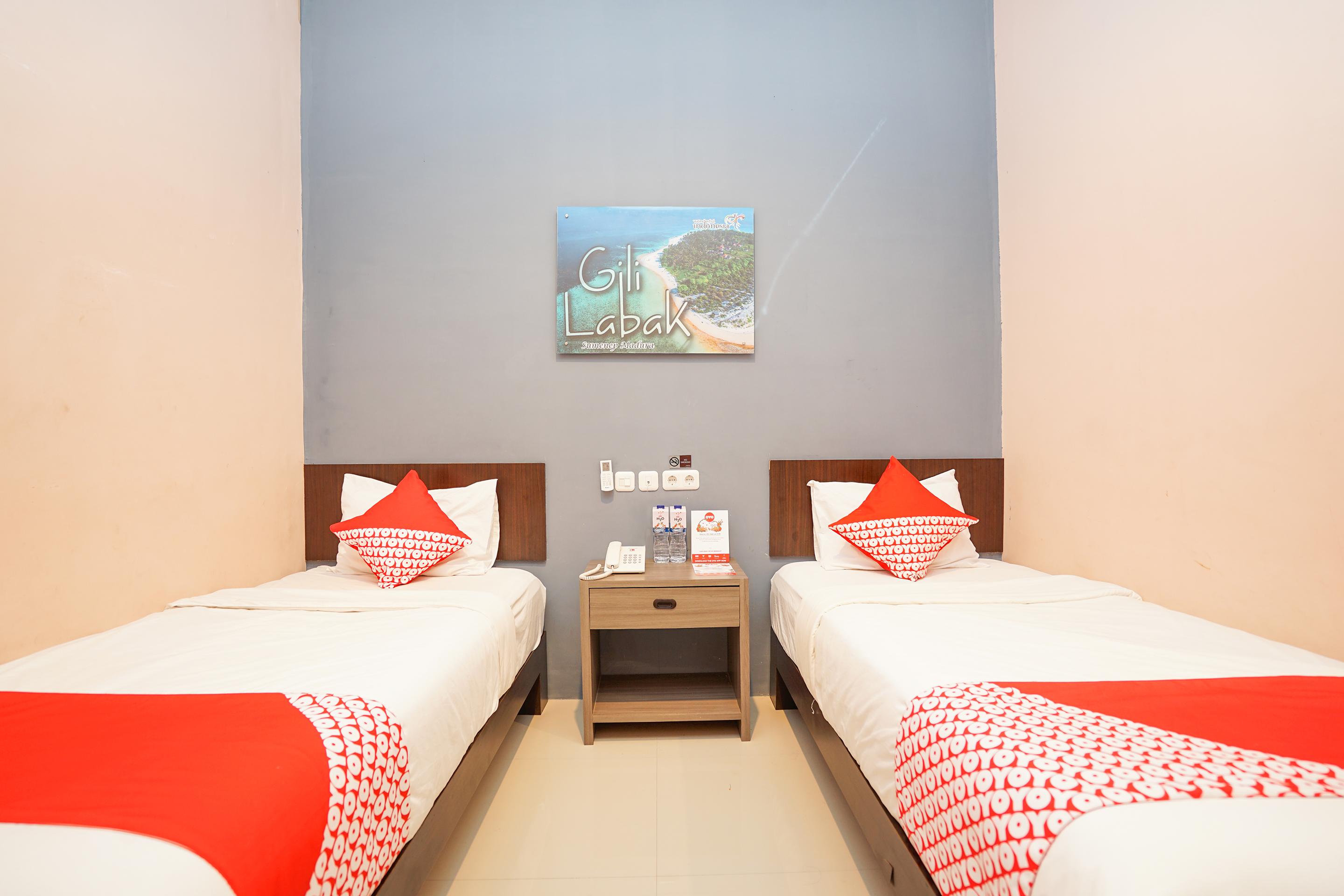 OYO 240 Audah Sevana Syariah Hotel Surabaya Bagian luar foto